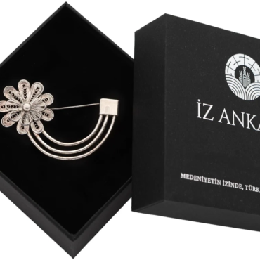 Gümüş Çiçek Telkari Broş