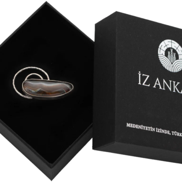 Kahverengi-Beyaz Dikdörtgen Şekilli Agat Broş 