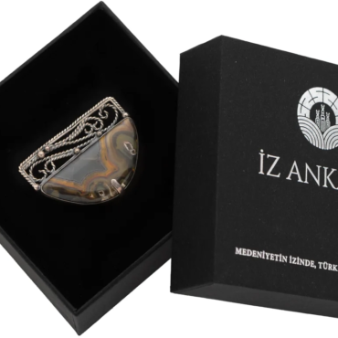 Kahverengi-Gri Yarım Ay Agat Gümüş Broş ve Yüzük Seti