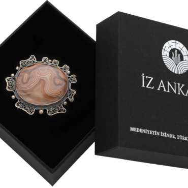 Kırmızı Yuvarlak Agat Broş