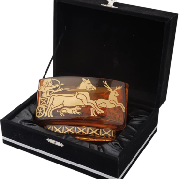 Medeniyetin İzleri: Parlak Geyik Avı Motifli Kalemlik